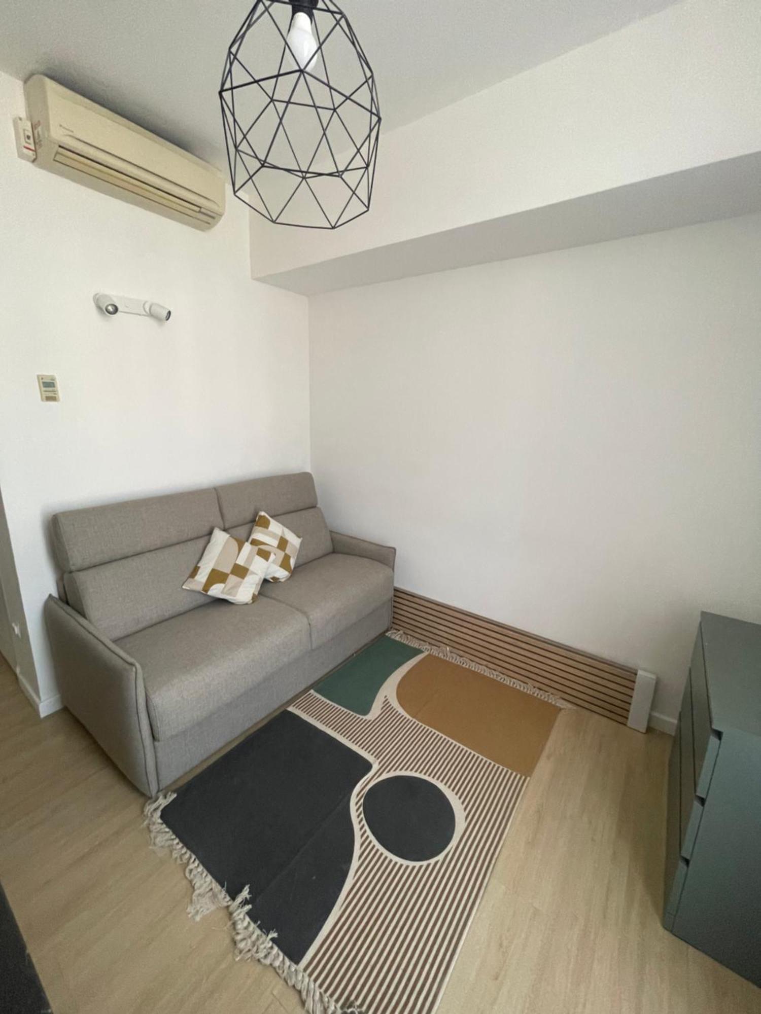 Cosy Studio En Face De La Gare Nizza Exterior foto
